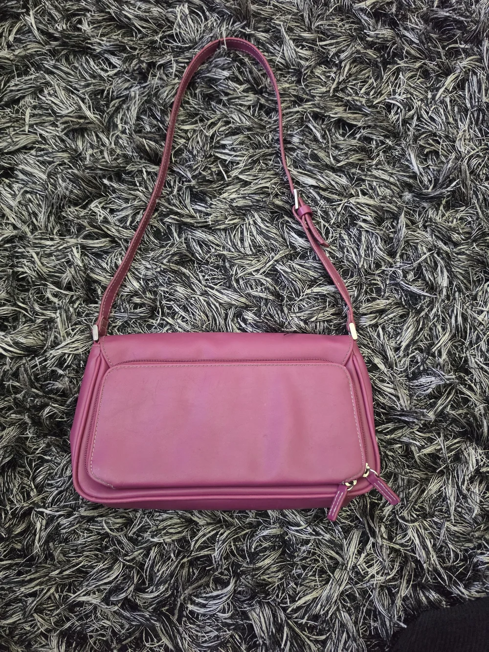 villager Magenta Convertible Shoulder Bag
